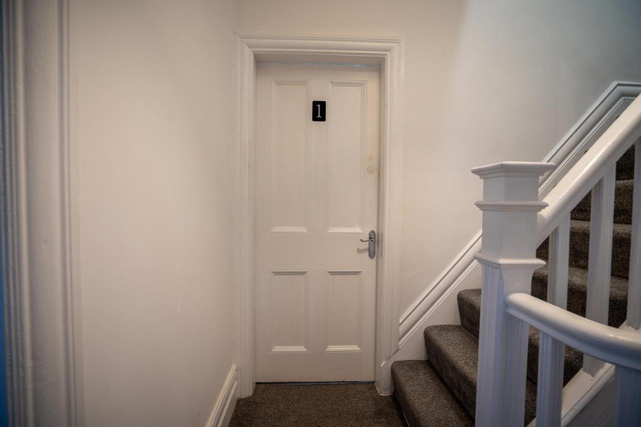 Cavendish Cat And Gaming House Lägenhet Blackpool Exteriör bild